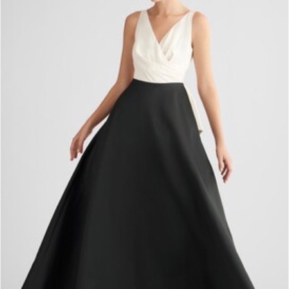 Sachin & Babi Cleo color block Evening Gown. Hidden Pockets!